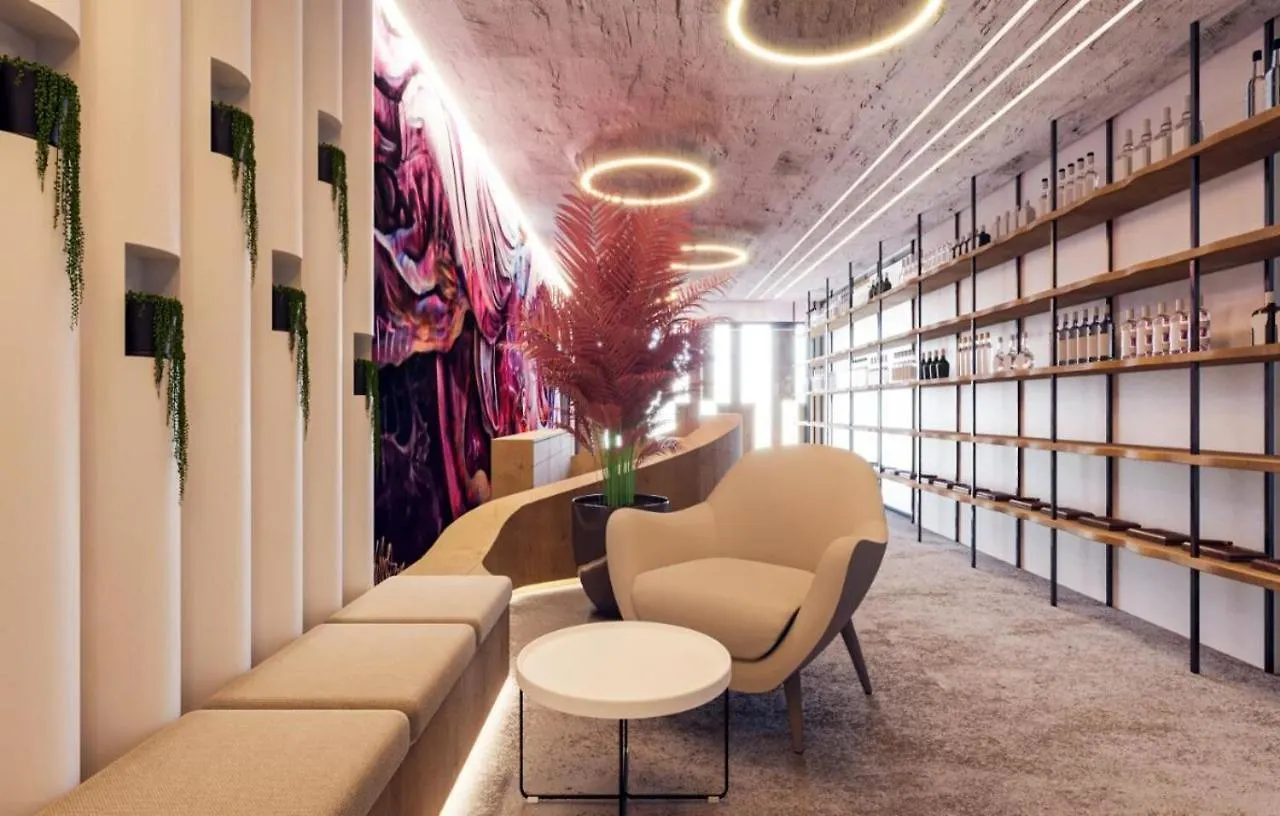 ****  Asi Rooftop Hotel Sarandë Albania