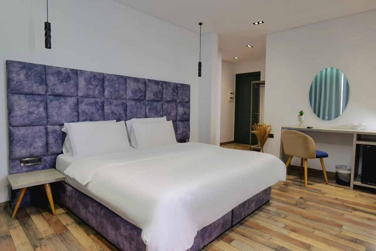 Asi Rooftop Hotel Sarandë