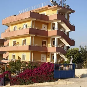 Apartament Ardi, Saranda