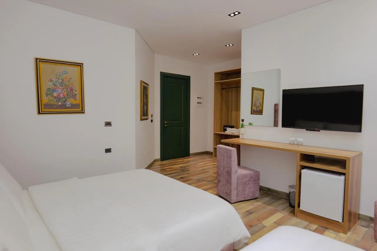 Asi Rooftop Hotel Sarande